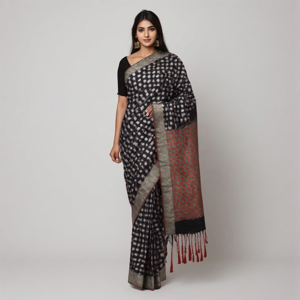 Women's Traditional Arani Cotton Saree - Checked Pattern - Image 5